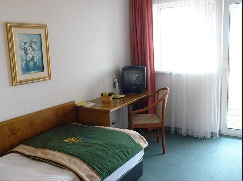 Greenline Hotel Hellfeld Neubrandenburg Cameră foto